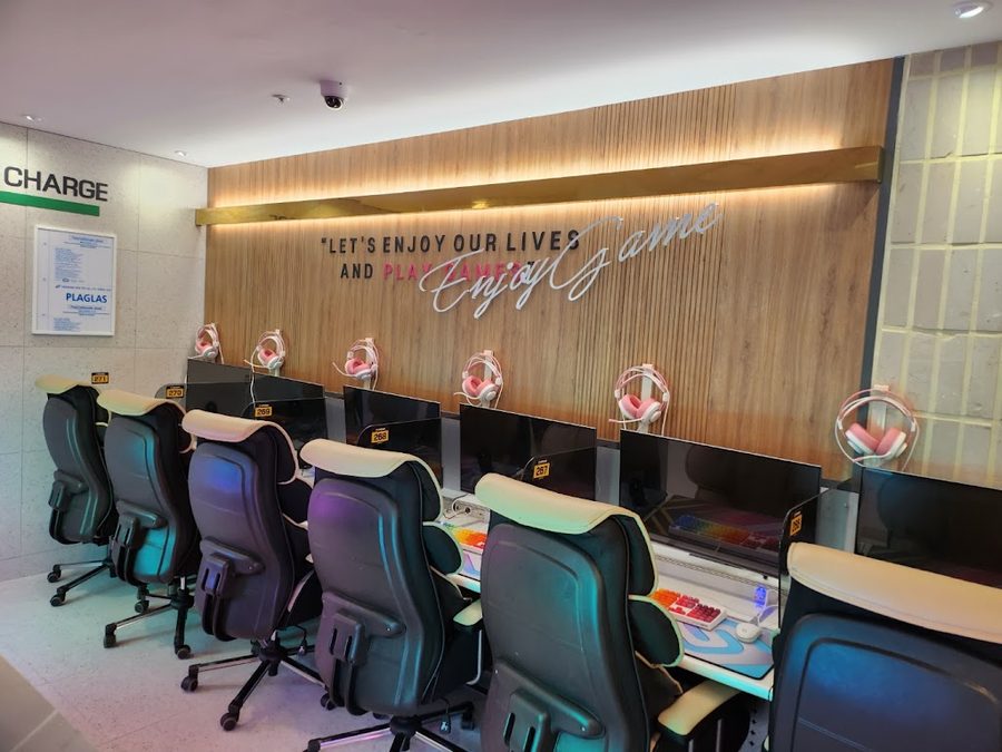 オプティマムゾーンPCカフェ コンダク店