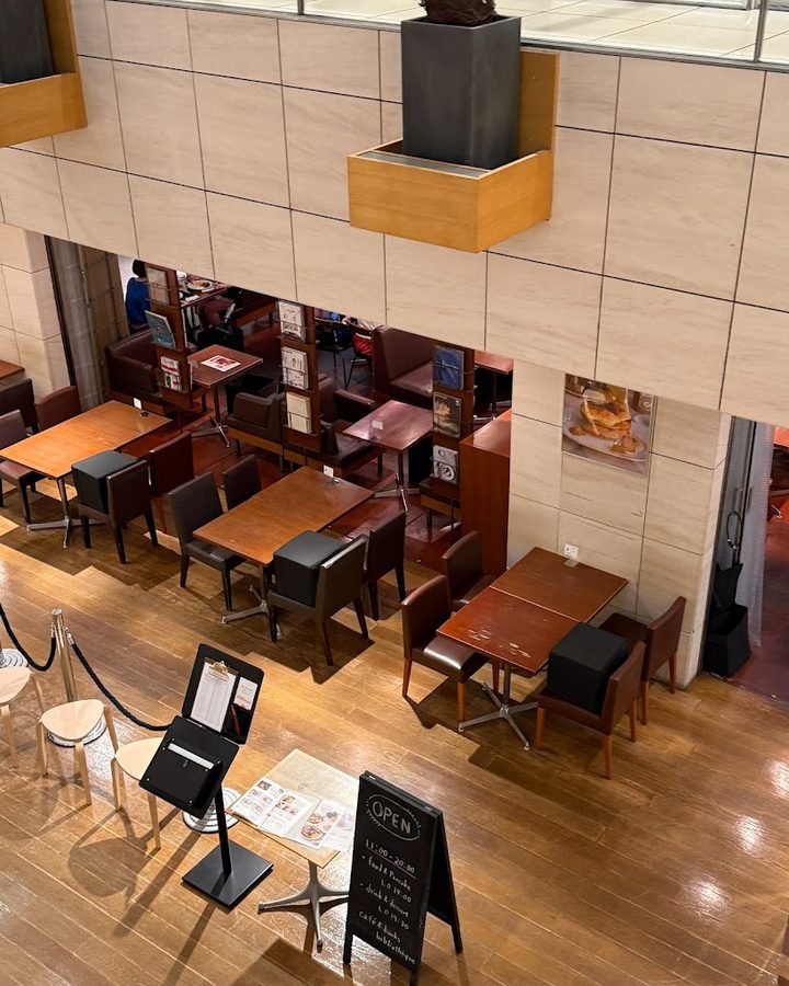 café & books bibliothèque Osaka Umeda