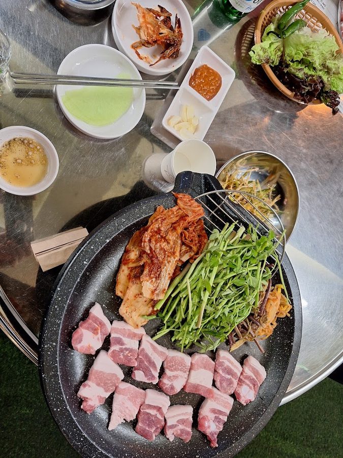 배고픈 돼지