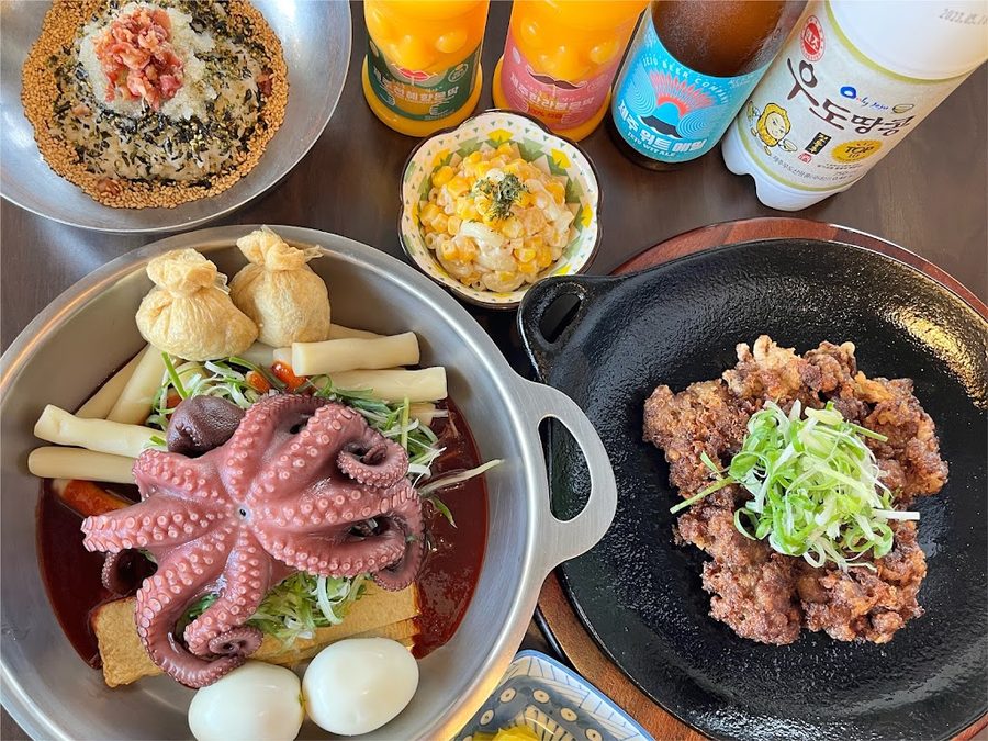 Yuktteok Sikdang Munedtteokbokki