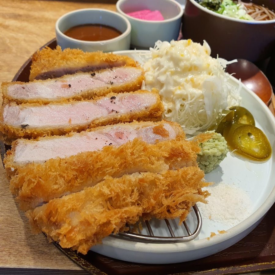日本式カツ キウクチウッ 徳川