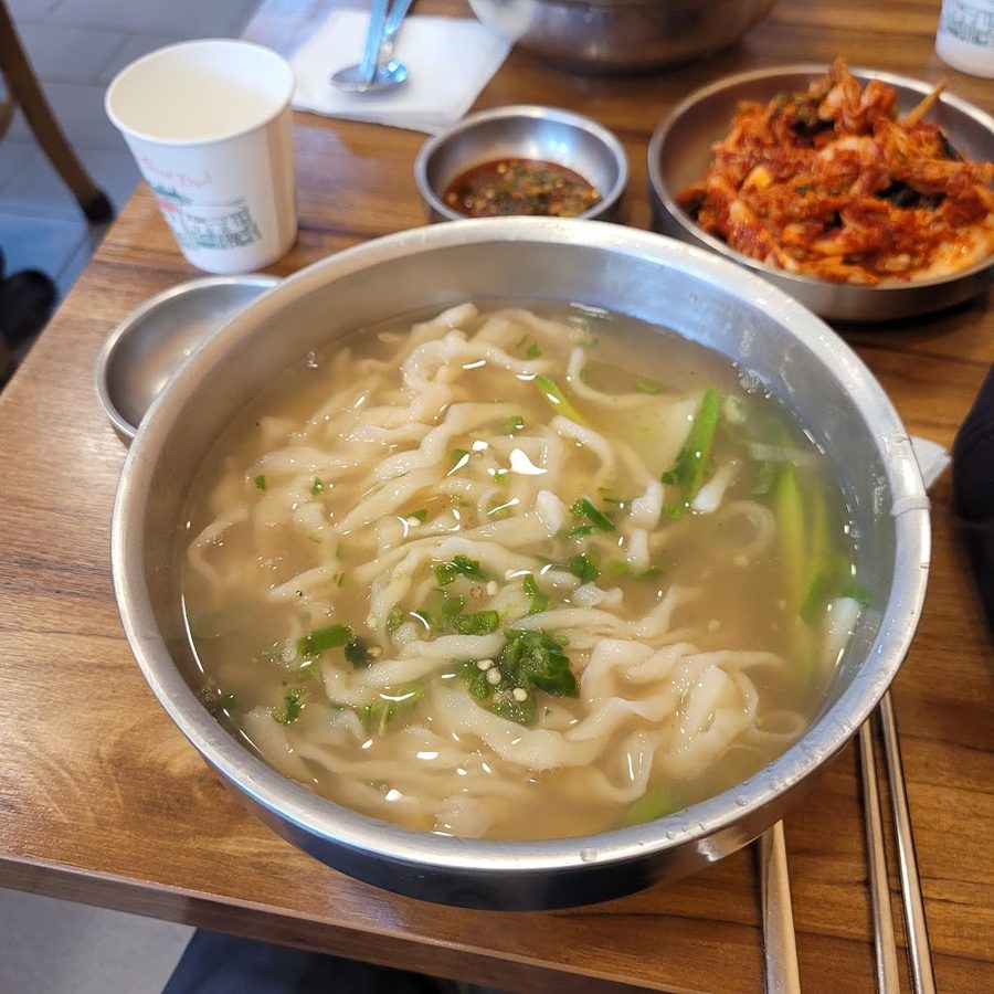 용문칼국수 2호점