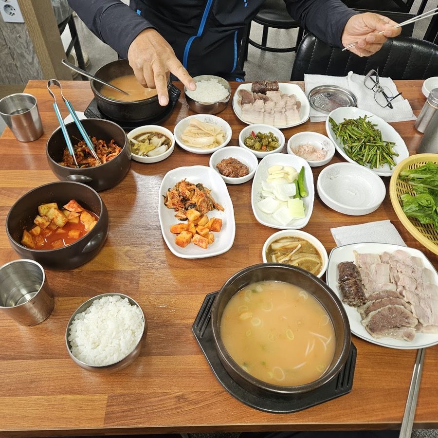 Jangan Dwaeji Sundae Gukbap