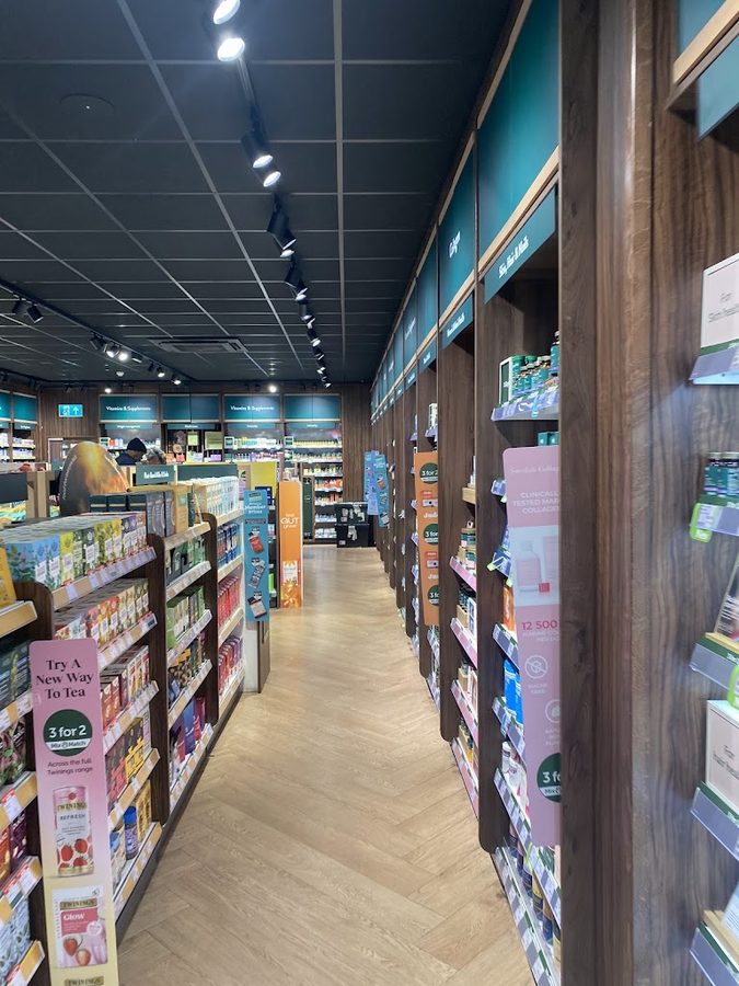 Holland & Barrett - Camden