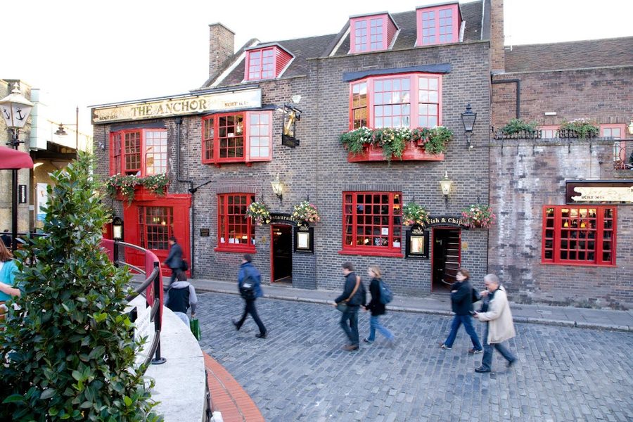 London Bridge Hotel