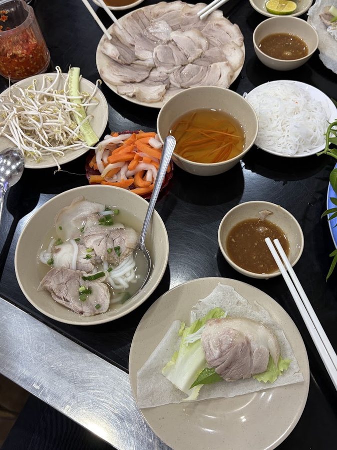 Hoang Ty Restaurant