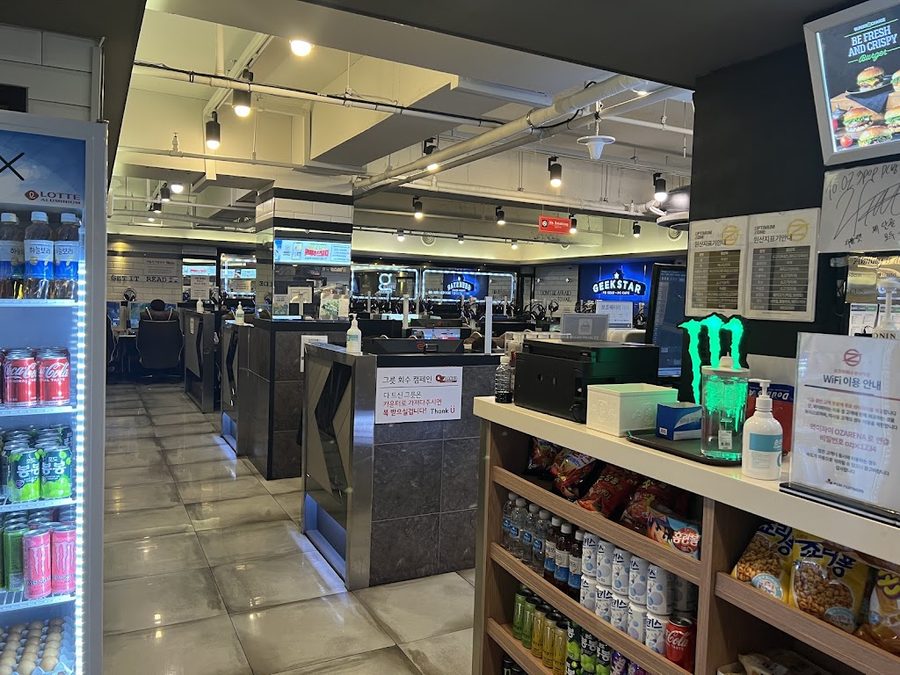 オプティマムゾーンPCカフェ シンサヨク店
