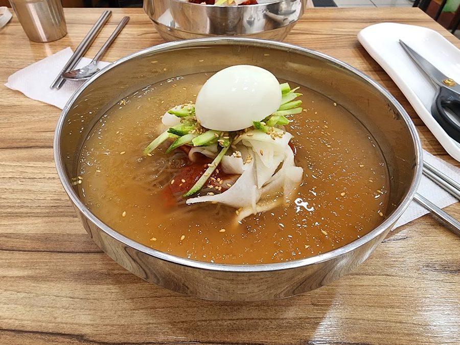 Mr. Shin Naengmyeon Myeonmok Branch