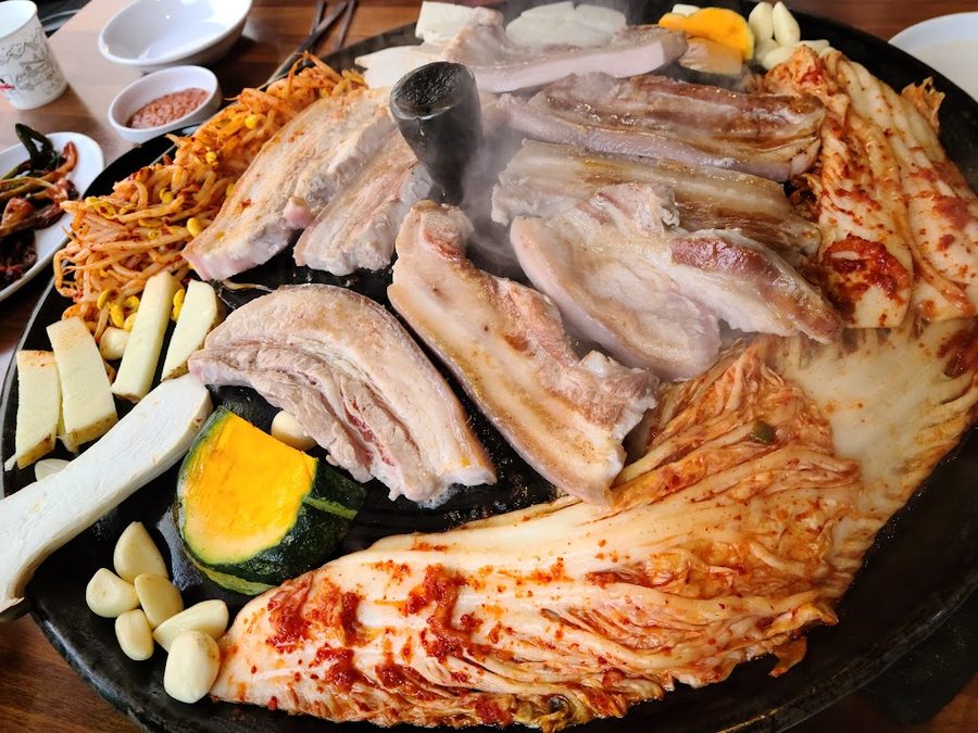 수락솥뚜껑김치삼겹살