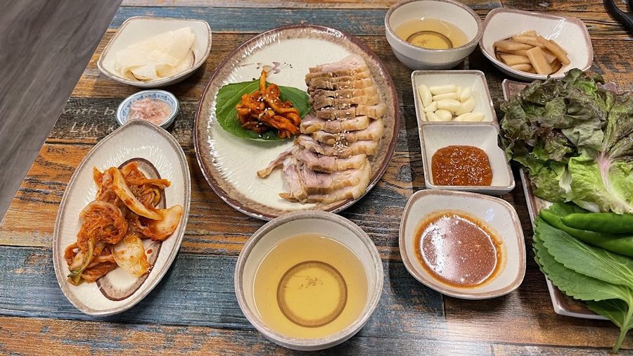 海邊麥麵•菜包肉