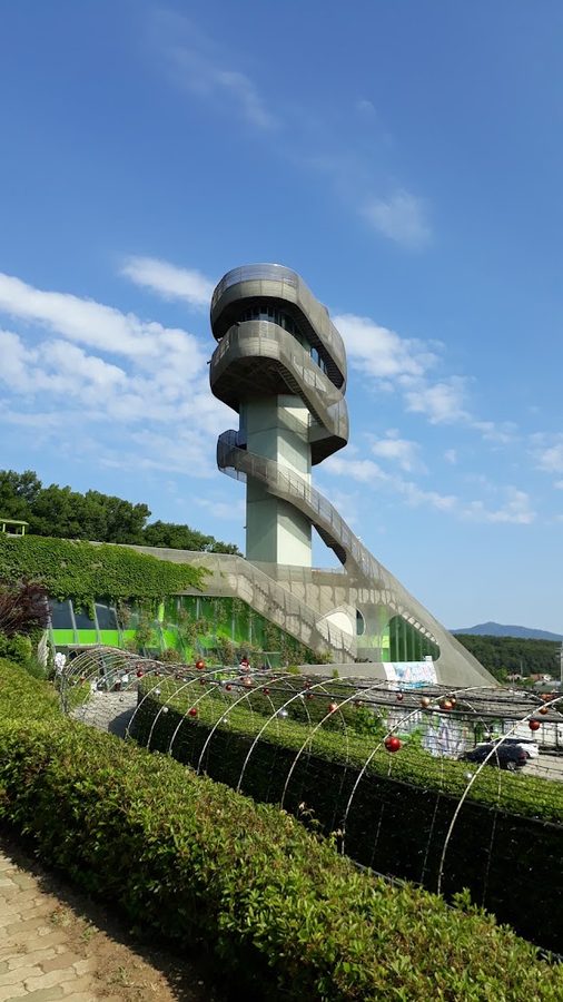 옥토끼우주센터