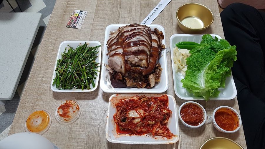 Jangchung Hanbang Myeongga Jokbal