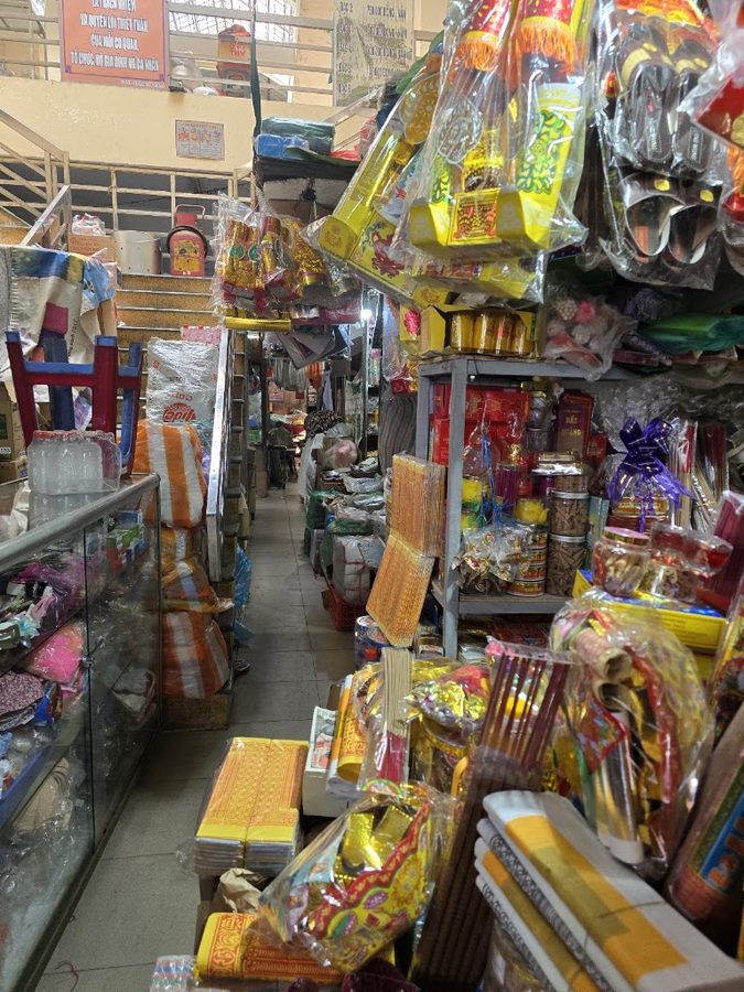 Nai Hien Market