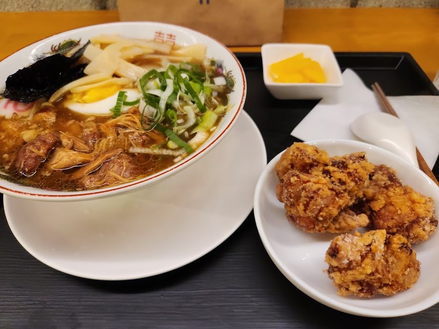 飢餓佛陀方背本店