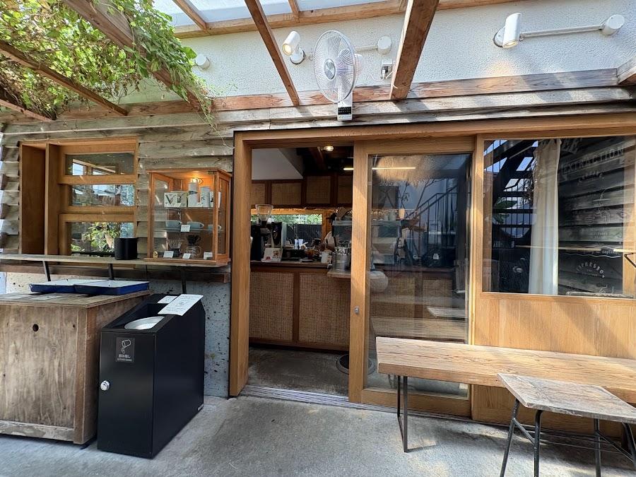 ONIBUS COFFEE 中目黒駅前店