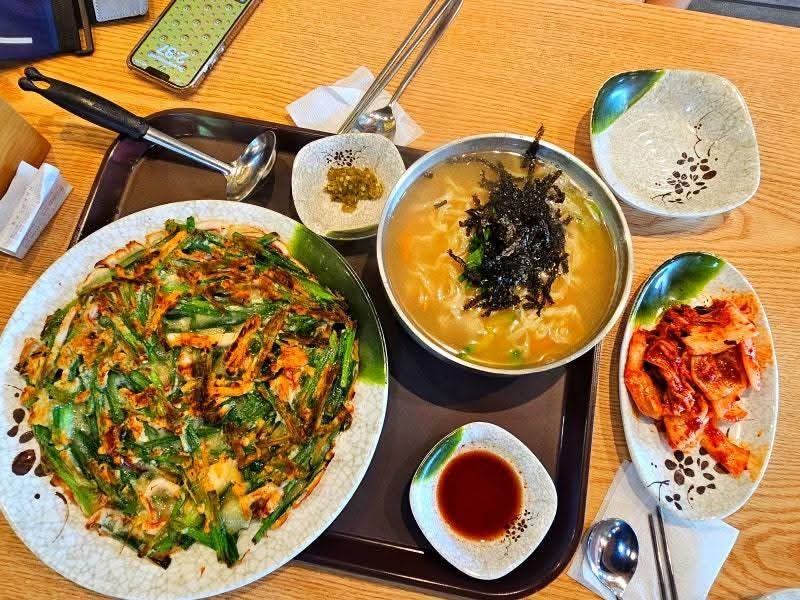북한산손칼국수