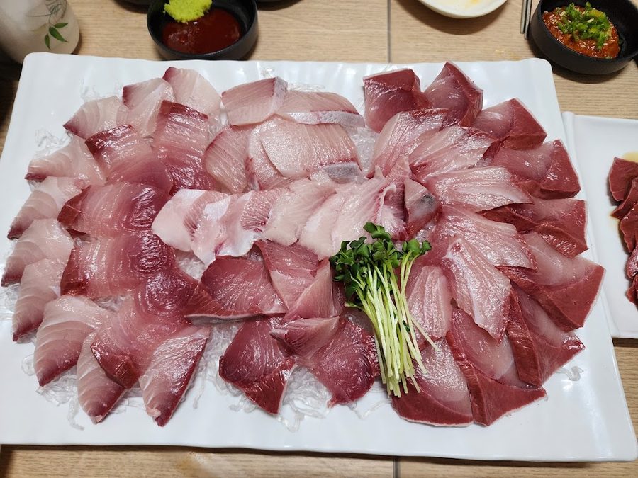 晉州生魚片店