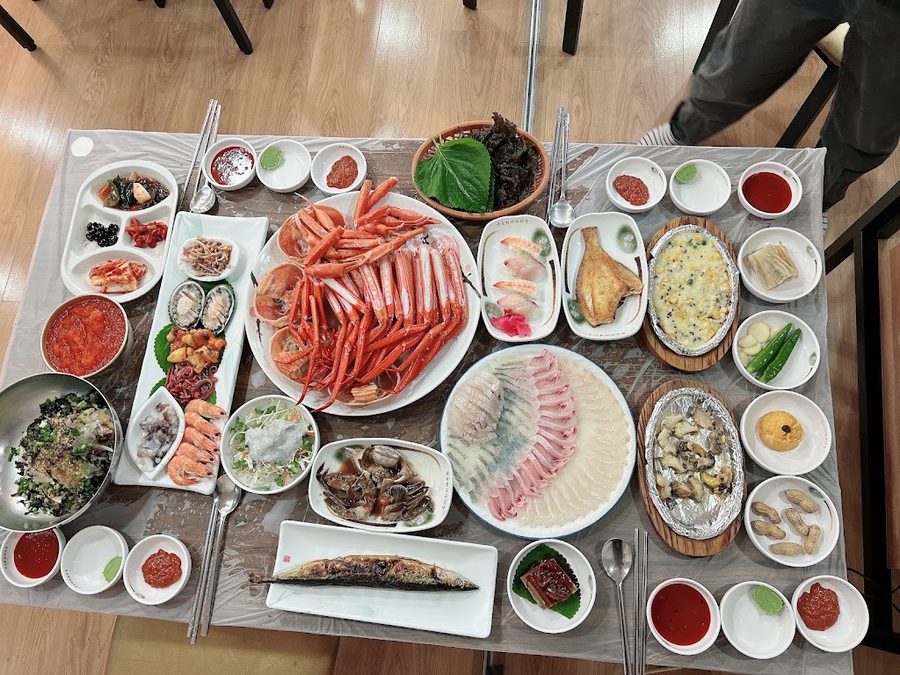 竹島生魚片大蟹城
