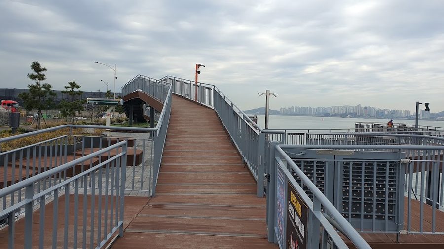 Manseok Hwasu Coastal Walk