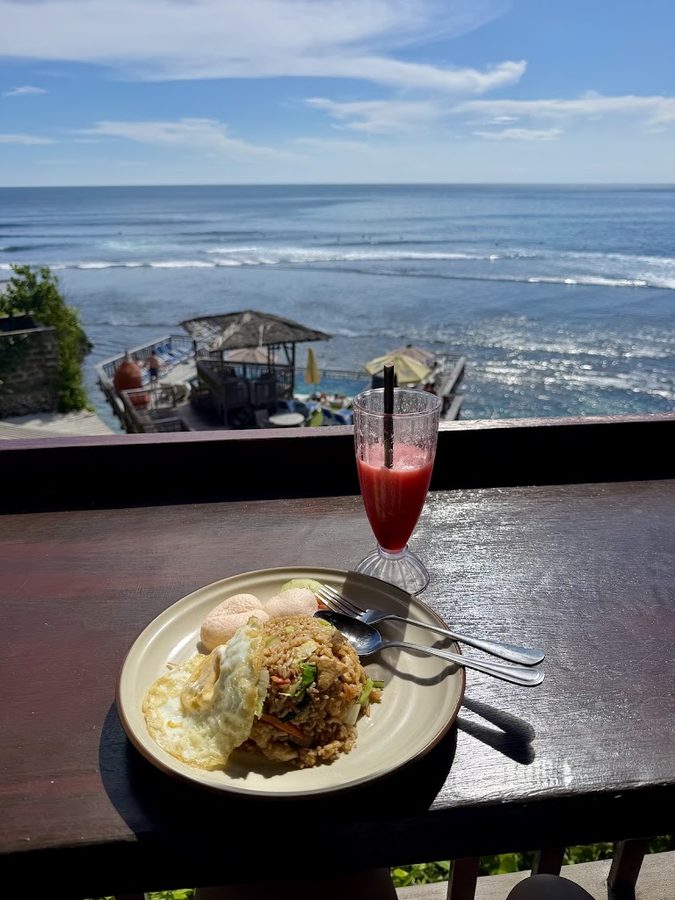 SALIN CAFE ULUWATU