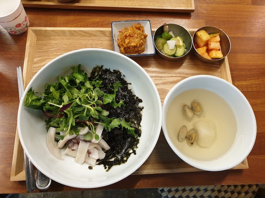 Bukchon Haemul Gurume