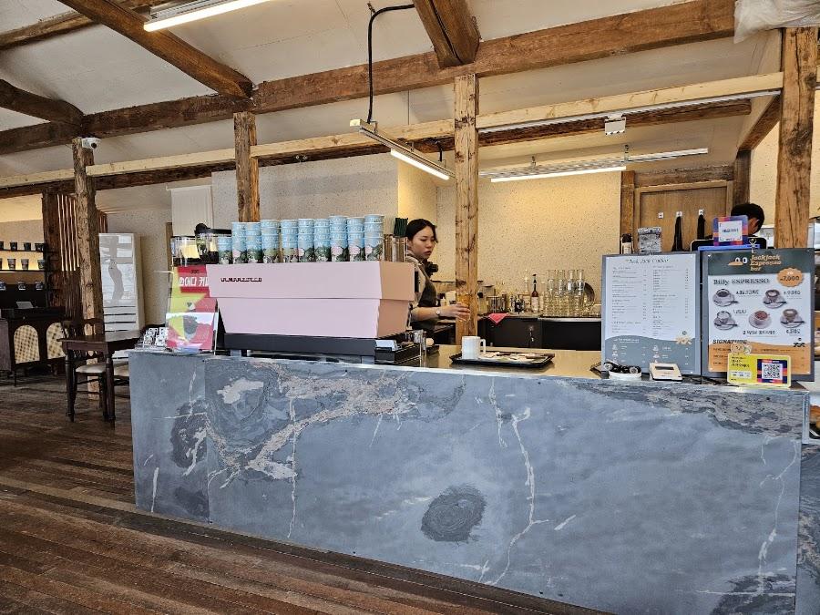 チェクチェクコーヒー 統営店