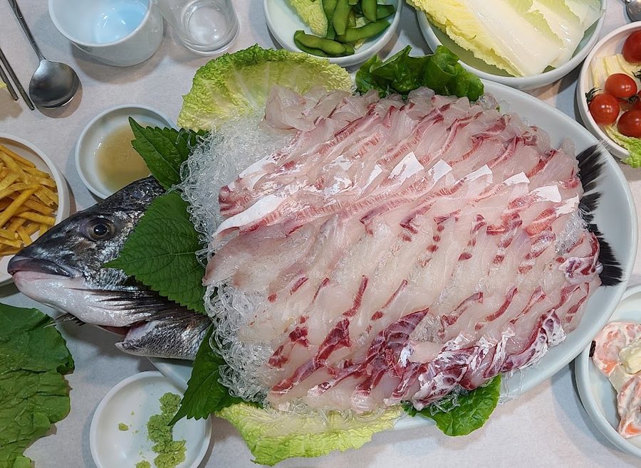 大魚會館