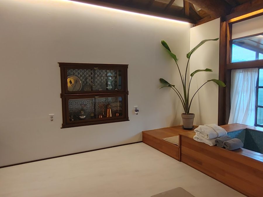 Novel Tour Guesthouse & Cafe