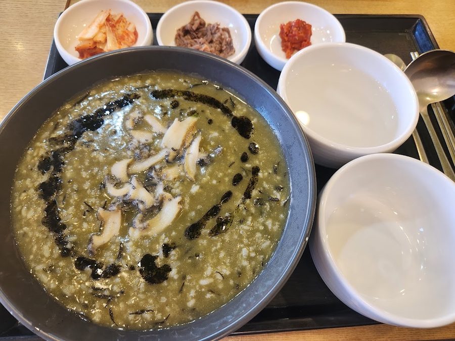 본죽앤비빔밥 가톨릭병원점