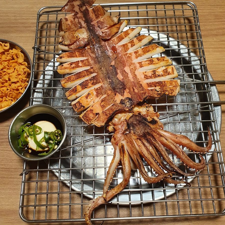 Dalbit Hanok