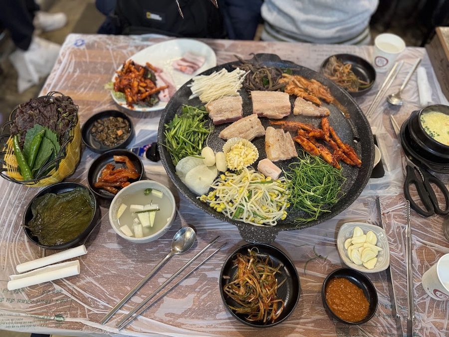 더덕솥뚜껑삼겹살 서문점