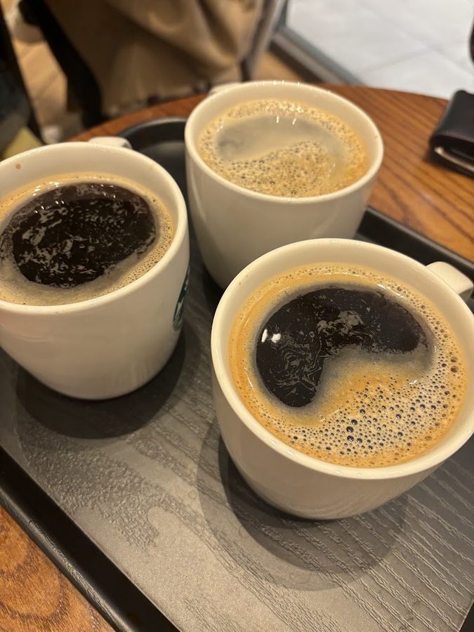 Starbucks Sinyongsan Station