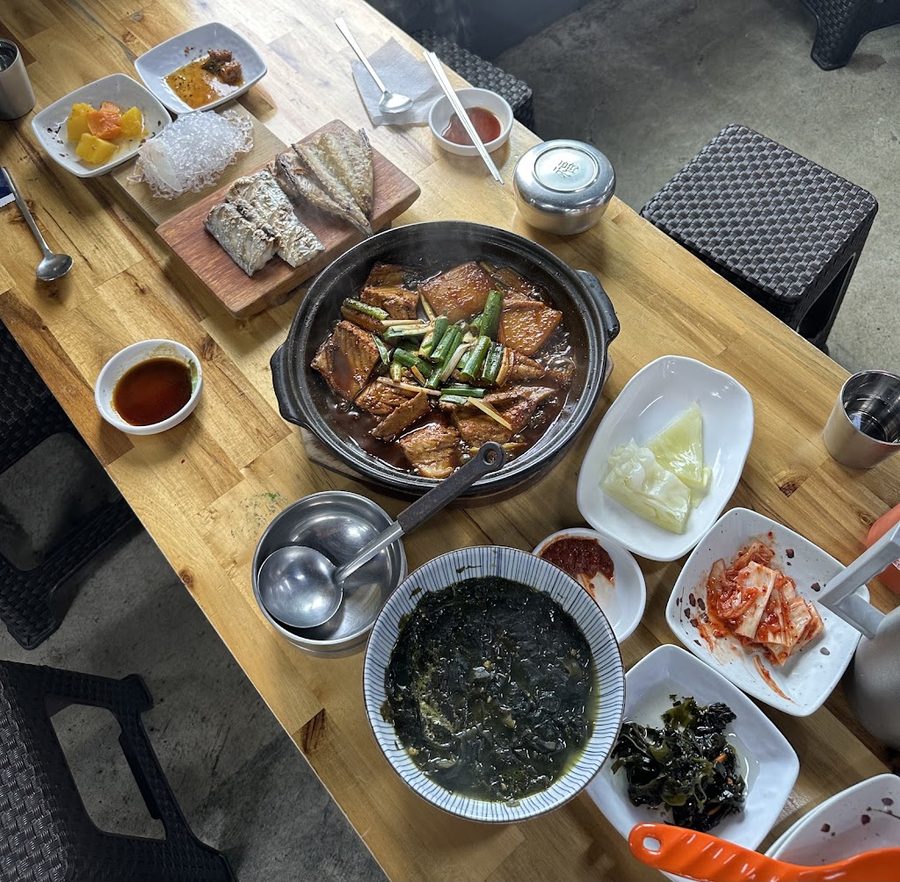 Yongduam Haenyeo Chon
