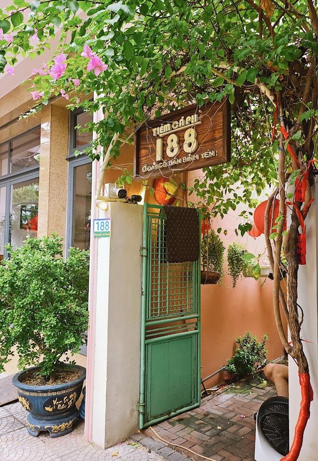 Tiệm Cà Phê 188