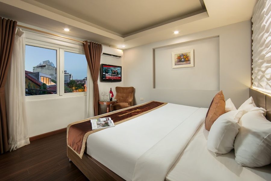 Diamond King Hotel & Restaurant