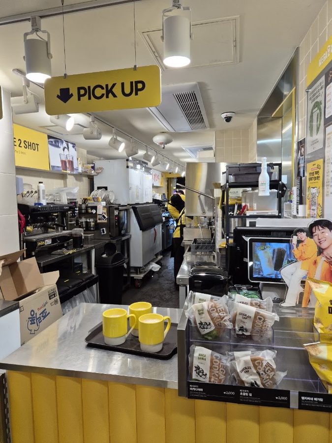 Mega MGC Coffee Myeongdong Entrance Branch
