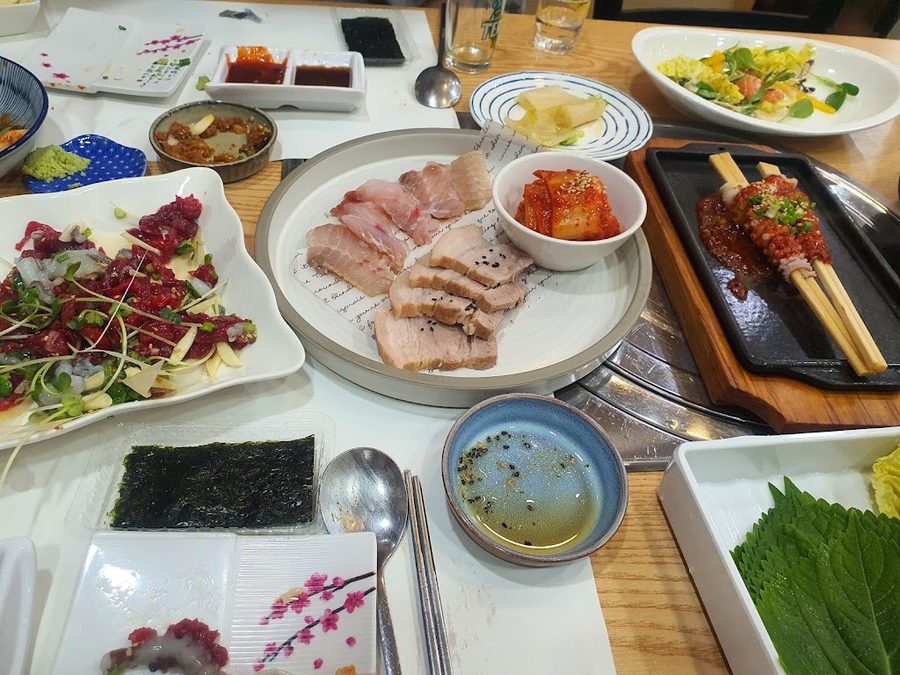 進洋生魚片店 木浦本店