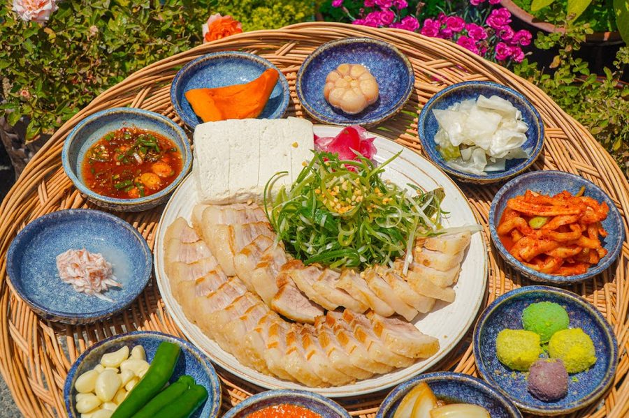 궁림바지락칼국수 경주본점