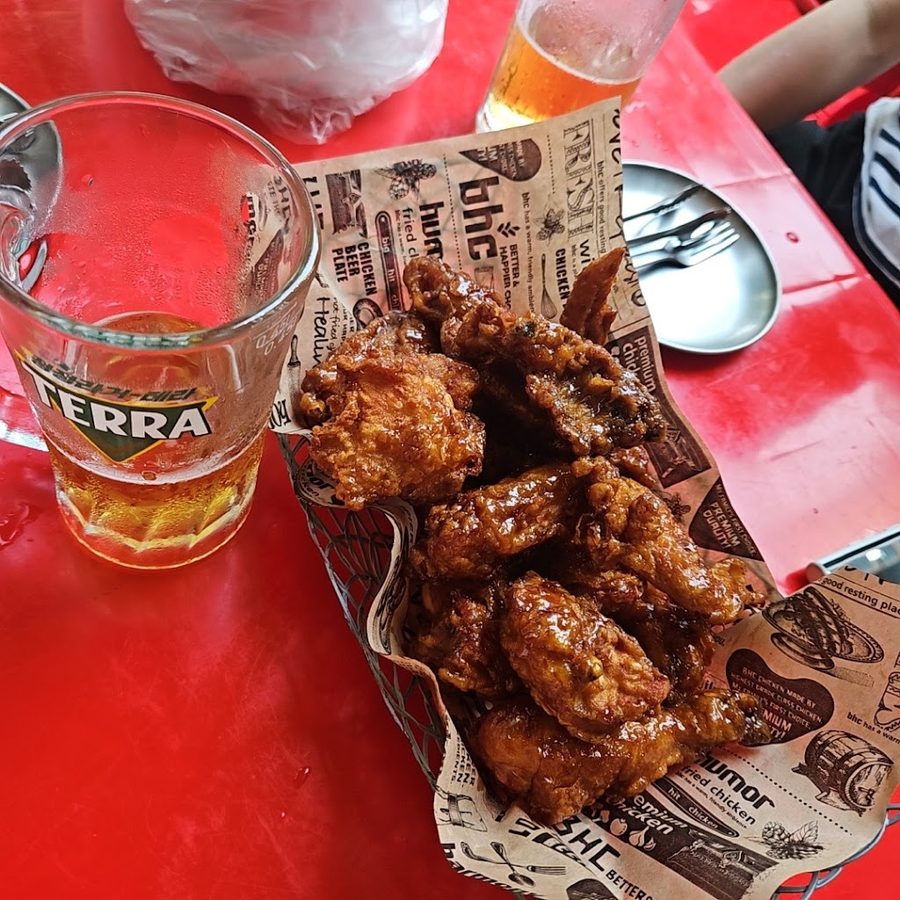 BHC Chicken Omokgyo Branch