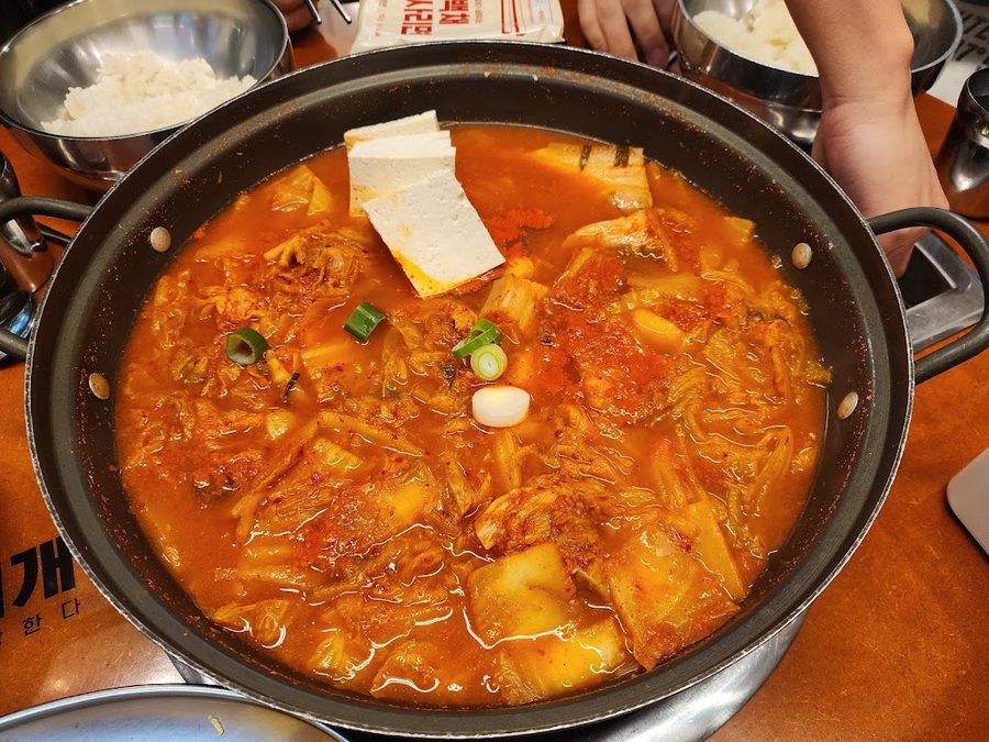 백채김치찌개 낙성대점