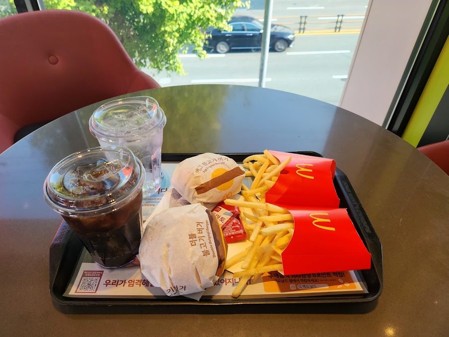麥當勞 釜山龜南DT店