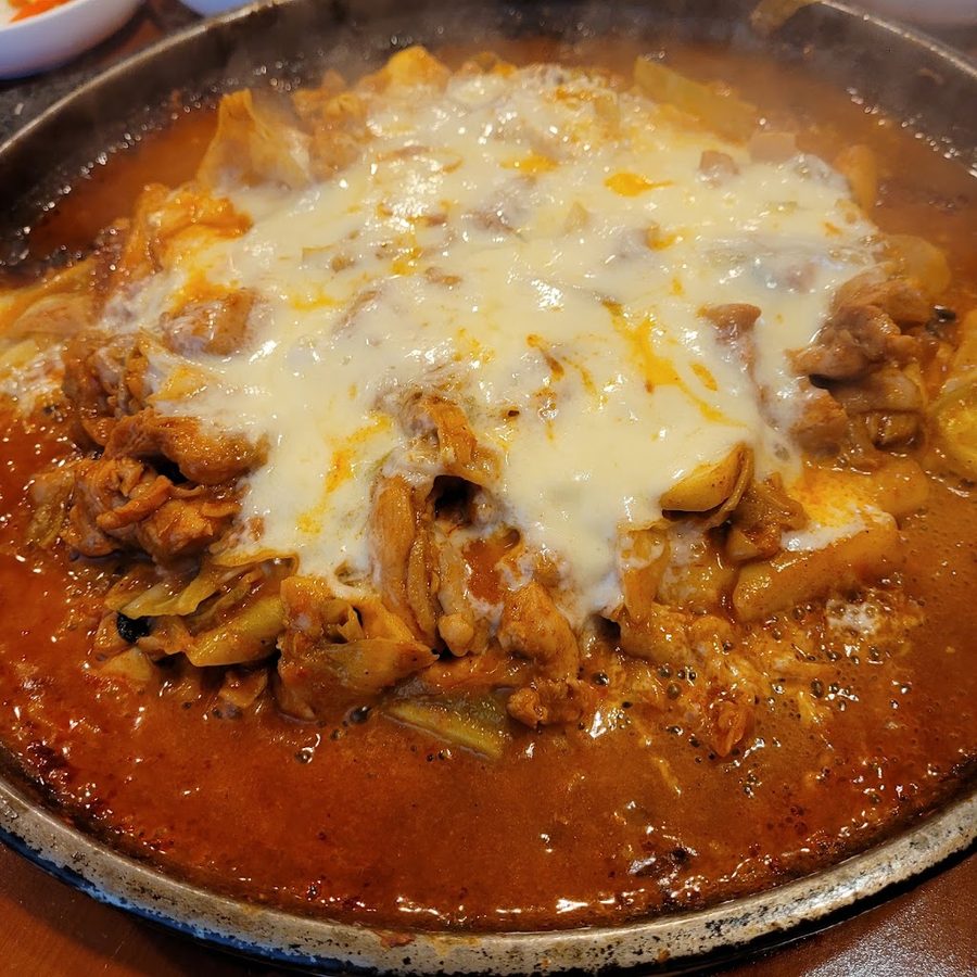 Dak Ikneun Maeul Yeocheon Branch