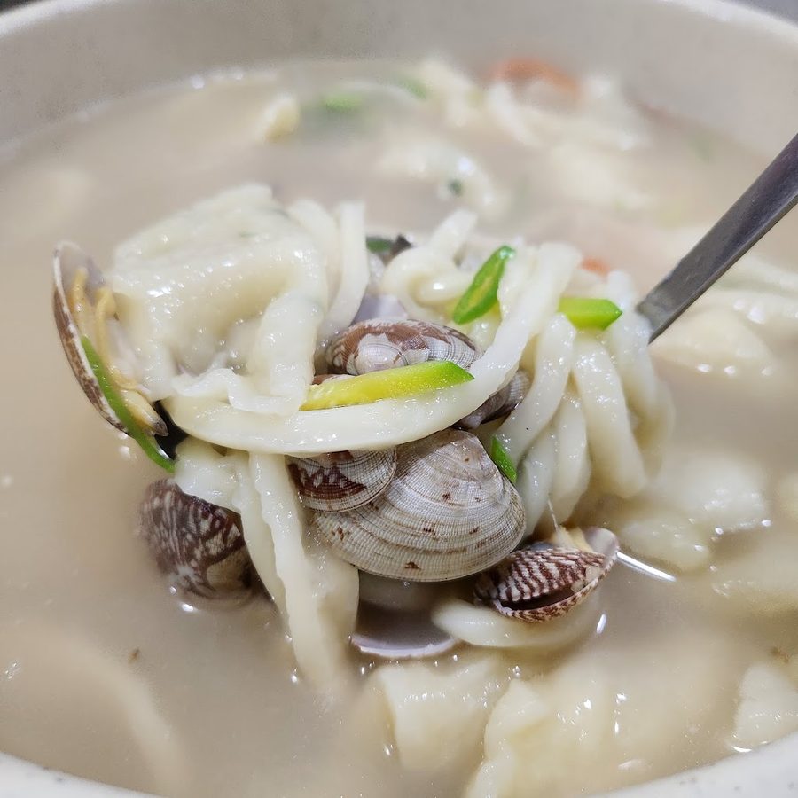 素談刀削麵