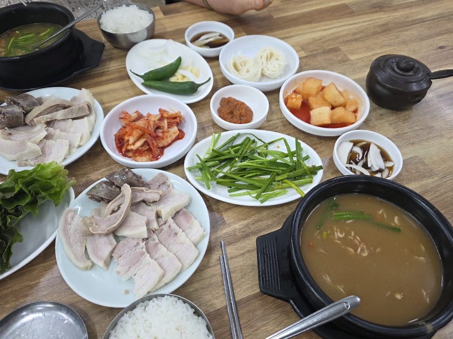 장원 돼지국밥