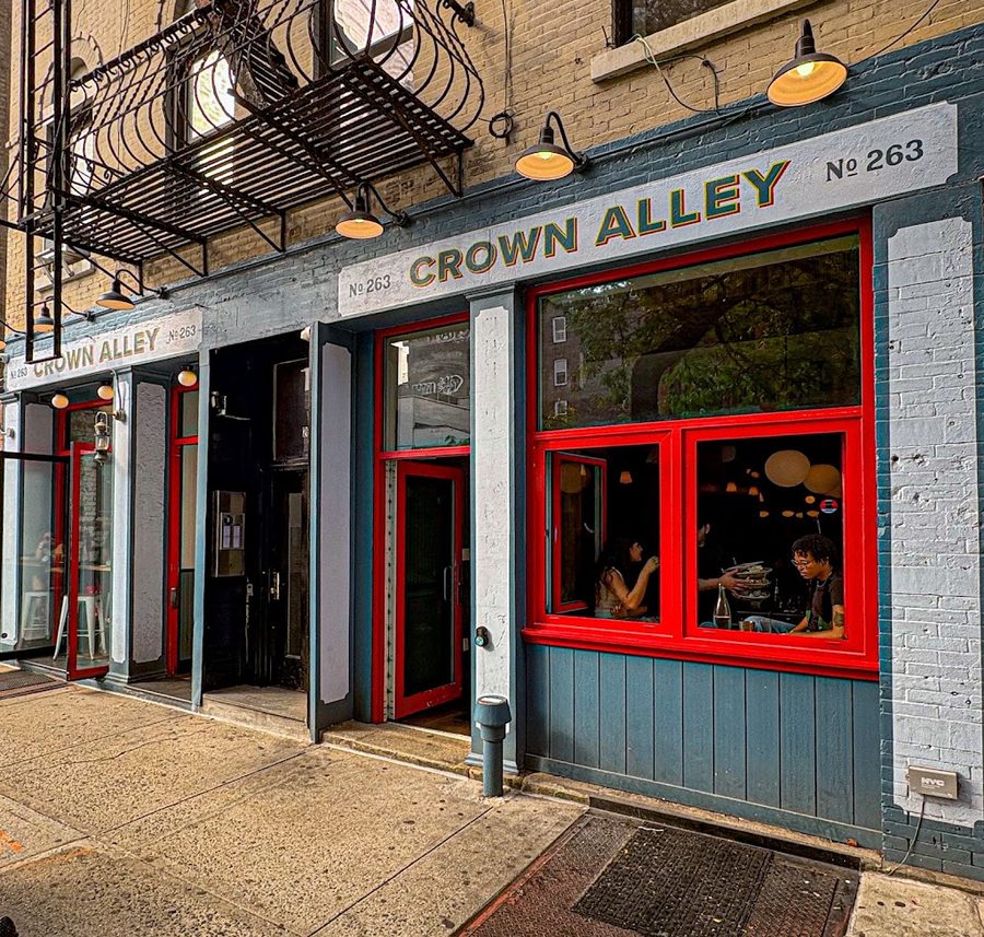 Crown Alley