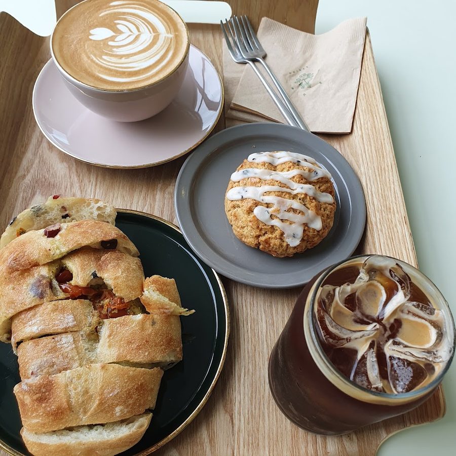 Dongnam Spring Bakery Cafe
