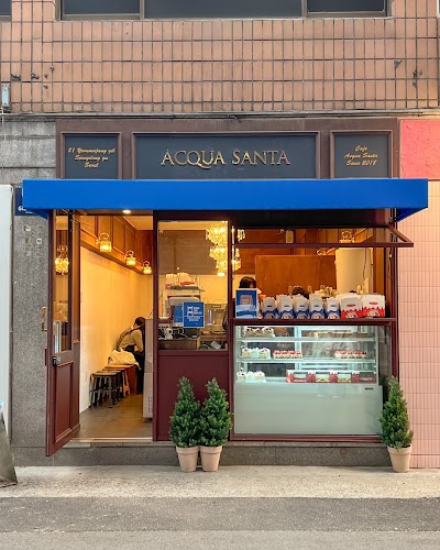 Aqua Santa Seongsu Cafe