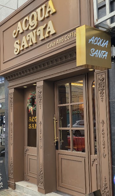 Acqua Santa Bakeshop