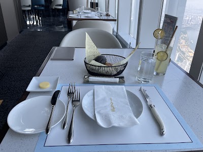 Seoul Sky 123F Lounge