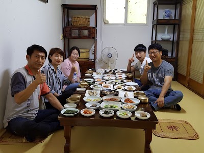 Korean Traditional Food Restaurant